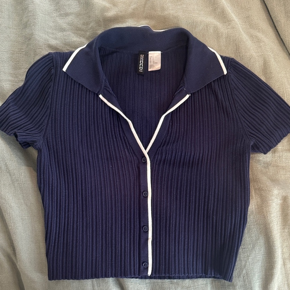 H&M Navy Blue Ribbed Crop Top